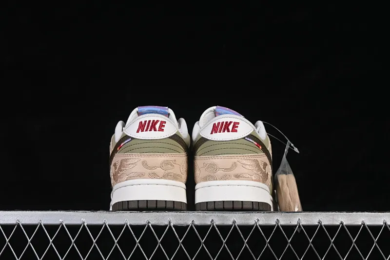 All categories Nk SB Dunk series Nk SB Dunk Low low-top sneakers F version Nike SB Dunk Low Year of the Horse limited low-top casual sneakers IQ1118-220